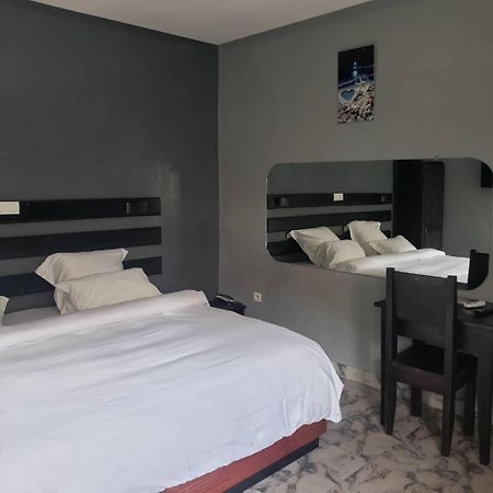 Hotel Sunrise Center Bonapriso 111 Douala Exteriér fotografie
